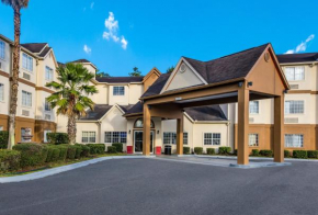 Отель Red Roof Inn PLUS+ & Suites Savannah – I-95  Саванна